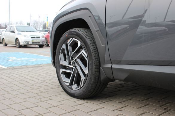 Новий Hyundai TUCSON Hybrid 2024, комплектація Top, колір Ecotronic Gray Pearl, Двигун 1.6 T-GDi HEV (215 к.с., бензин гібрид)