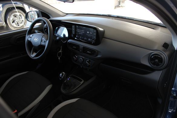 Новий Hyundai i10 2024, комплектація Comfort, колір Vibrant Blue, двигун 1.2 MPi Kappa (бензин, 84 к.с.)