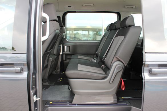 Новая Hyundai STARIA 2025, комплектация Business, цвет Graphite Gray, двигатель 2.2 CRDi VGT AT (177 л.с.)