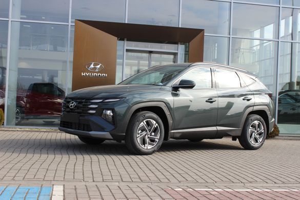 Новий Hyundai TUCSON 2026 Dynamic 4WD 2.0 MPi (156 к.с.), бензин, Cypress Green Pearl &mdash; Львів, Арія Моторс