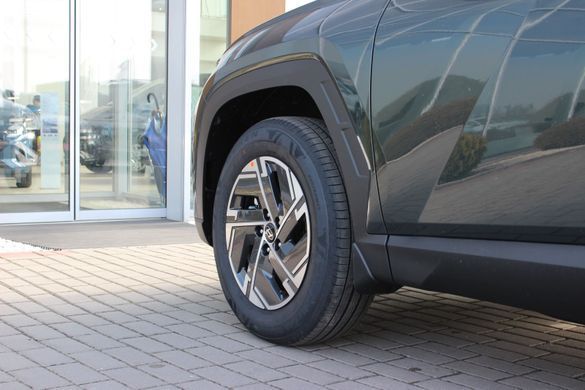 Новий Hyundai TUCSON 2026 Dynamic 4WD 2.0 MPi (156 к.с.), бензин, Cypress Green Pearl &mdash; Львів, Арія Моторс