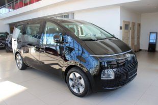 Нова Hyundai STARIA 2024, Business +, 8AT 4WD, Black, двигун 2.2 CRDi VGT AT (177 к.с.)