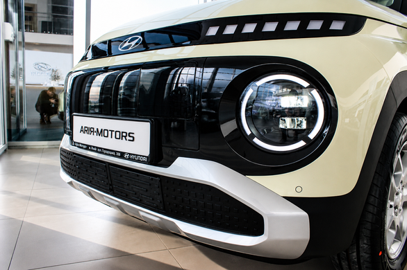 Hyundai Inster 2025, комплектация Elegance, батарея 49 кВт Long Range, Buttercream Yellow Pearl