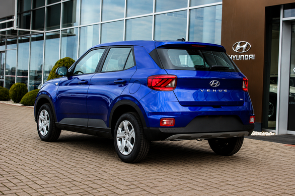 Новий Hyundai VENUE 2025, Express Plus 1.6 MPi AT &mdash; Intense Blue