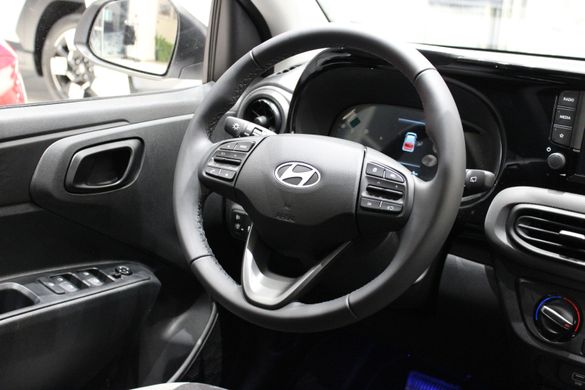 Под заказ. Новый Hyundai i10 2024, комплектация Style, цвет Lumen Gray, двигатель 1.2 MPi Kappa (бензин, 84 л.с.)