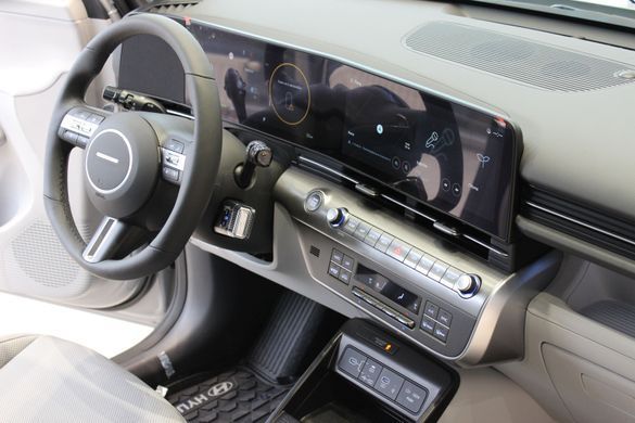 Нова Hyundai Kona Hybrid 2024, комплектація TOP, колір Cyber Gray, двигун 1.6 GDi HEV (141 к.с., гібрид)
