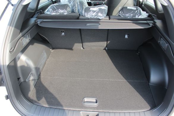 Обновлен Hyundai TUCSON 2026, комплектация Dynamic, цвет Atlas White, двигатель 2.0 MPi (156 л.с., бензин)