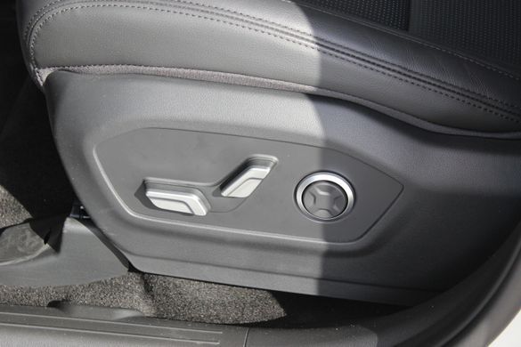 Под заказ. Абсолютно новый Hyundai SANTA FE 2026, комплектация Top Panorama, цвет Cyber ​​Sage, двигатель 2.5 Turbo GDi (281 л.с., бензин)