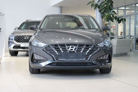 Hyundai i30 Hatch 2023, комплектация Style, цвет Dark Knight, двигатель 1.5 DPi AT (110 л.с.)