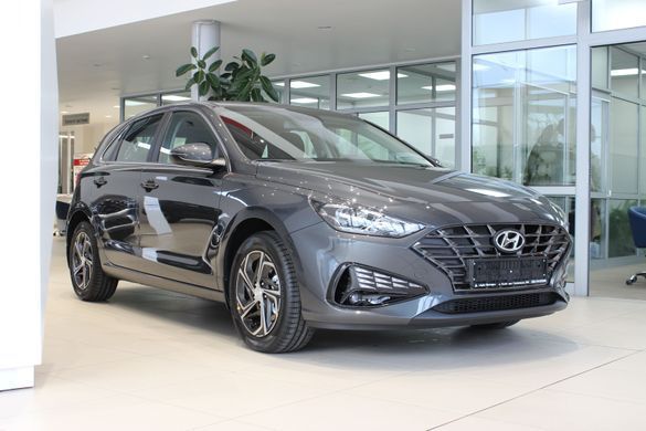 Hyundai i30 Hatch 2023, комплектация Style, цвет Dark Knight, двигатель 1.5 DPi AT (110 л.с.)