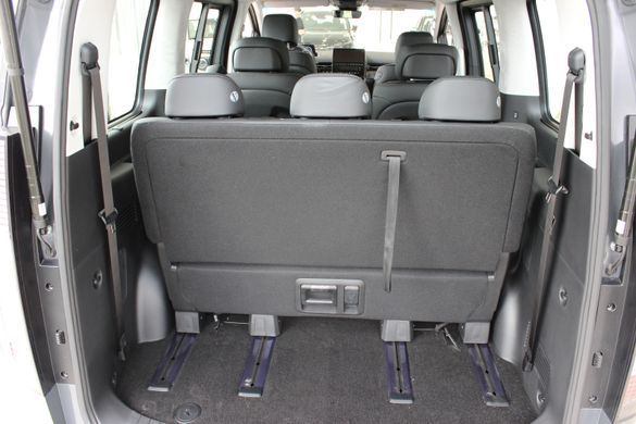 Нова Hyundai STARIA 2025, комплектація 7-Top Bronze, Black, двигун 2.2 CRDi VGT AT (177 к.с.)