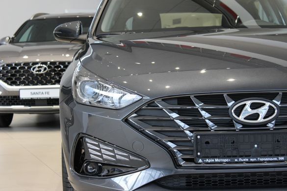Hyundai i30 Hatch 2023, комплектация Style, цвет Dark Knight, двигатель 1.5 DPi AT (110 л.с.)
