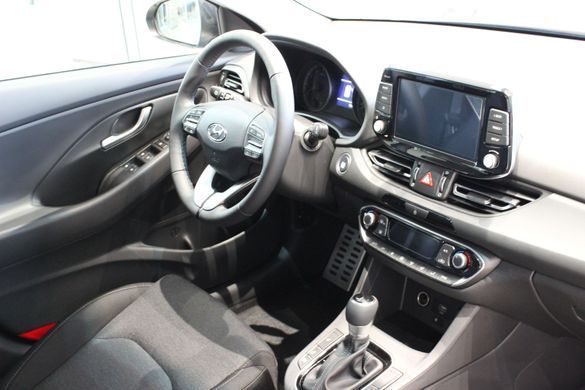 Hyundai i30 Hatch 2023, комплектация Style, цвет Dark Knight, двигатель 1.5 DPi AT (110 л.с.)
