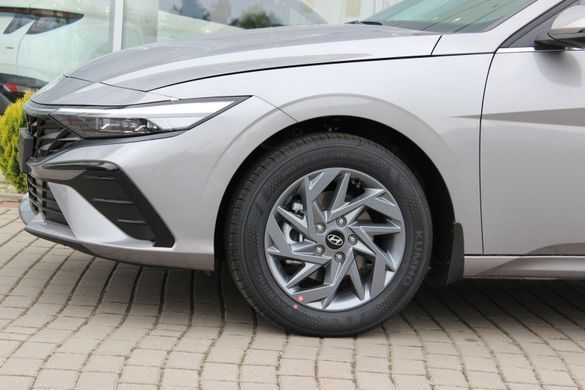 Під замовлення. Нова Hyundai ELANTRA 2025, комлектація Style, двигун 1.6 MPi (127 к.с., бензин)