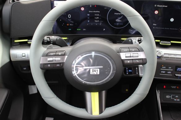 Нова Hyundai KONA Hybrid 2024, комплектація Top Color Pack, колір mirage green, двигун 1.6 GDi HEV (141 к.с., гібрид)