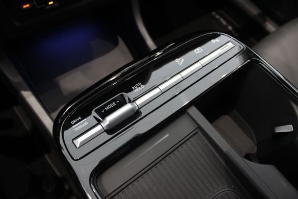 Hyundai TUCSON Hybrid TOP 1.6 T-GDi HEV 215 к.с.
