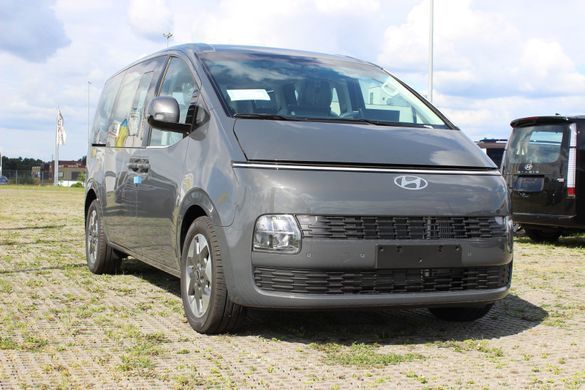 Новий Hyundai STARIA 2026 Business Plus 2.2 CRDi 177 к.с. Ecotronic Gray Pearl у Львові