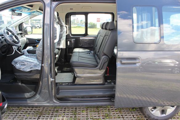 Новий Hyundai STARIA 2026 Business Plus 2.2 CRDi 177 к.с. Ecotronic Gray Pearl у Львові